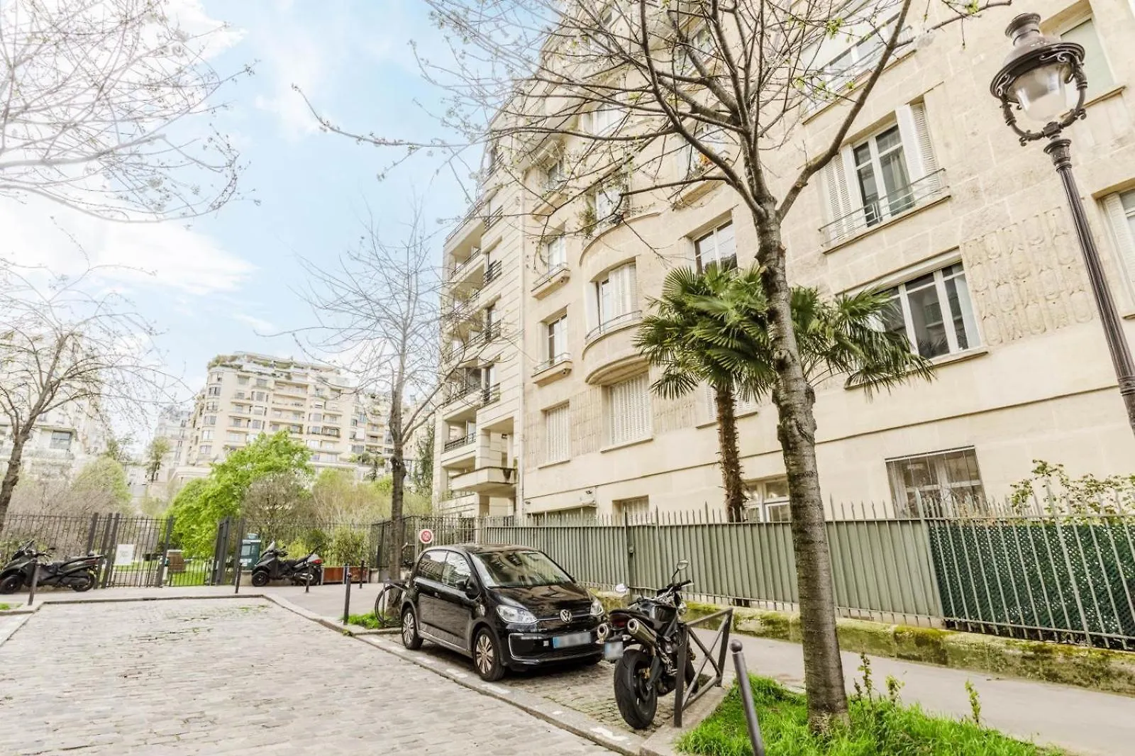 Grand Studio Moderne Tour Eiffel Apartment Paris 0*,  France